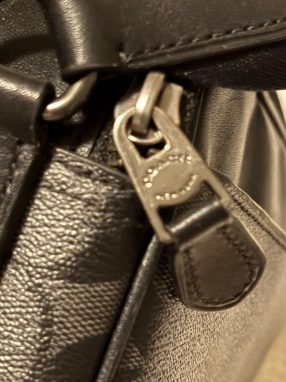 Coach Graham Signature Canvas Crossbody